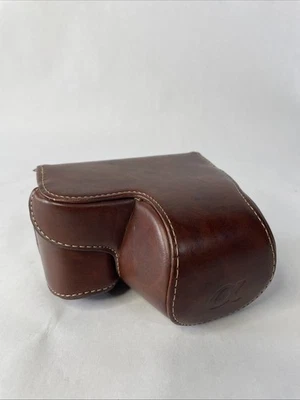 Sony Alpha OEM PU Leather Camera Case Reddish Brown Oxblood - Image 1 of 4