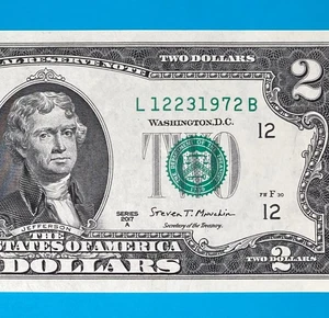 December 23, 1972 (L 12231972 B) BIRTHDAY Note $2 Two Dollar Bill *UNC* - Picture 1 of 4