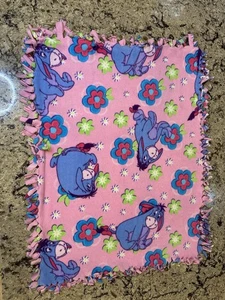Manta polar para bebé Disney Winnie the Pooh Eeyore mascota regazo atado a mano - Imagen 1 de 5