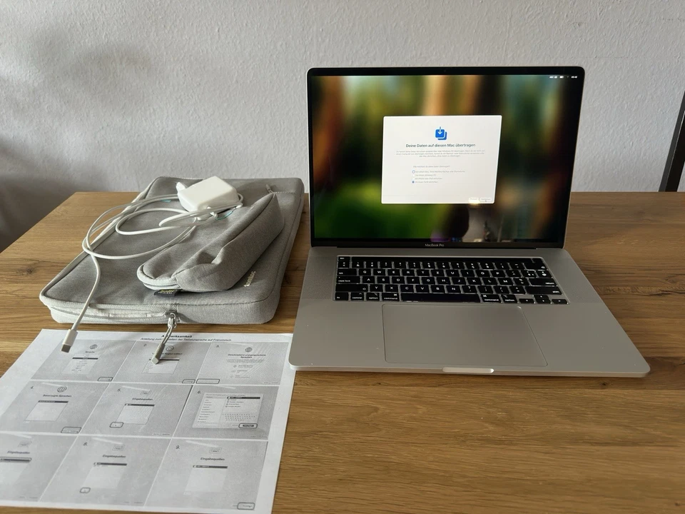 MacBook Pro 16” (2019) i7 – 32 GB RAM, 512 GB SSD Top Zustand  - Bild 1 von 4