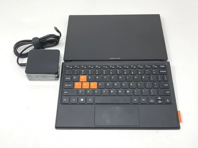 OnexPlayer X1 Pro Ryzen 7 8840U 3.3GHz 32GB 1TB SSD Gaming w/ Keyboard Very Good - Image 1 of 4