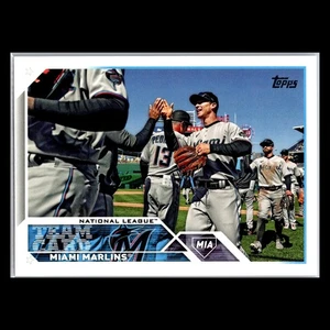 2023 Topps Series 2 - #473 Miami Marlins Team Card - Picture 1 of 2