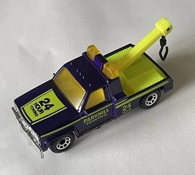 Vintage Rare MATCHBOX  GMC Wrecker Purple Neon Green 1987 Tow Truck - Sharp! - Image 1 of 4