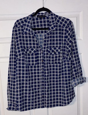 Adrienne Vittadini 蓝色,黑白几何图案长袖纽扣衬衫,尺寸 XL — 第 1/4 张图片