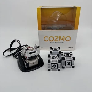 PARTS/REPAIR Anki Cozmo Robot with 3 Cubes And Charge Base NEEDS NEW BATTERY - Picture 1 of 14