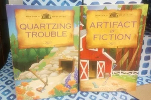 2 Museum of Mysteries Romane, Artefakt oder Fiktion, Quartzing Trouble, Annie's  - Bild 1 von 6