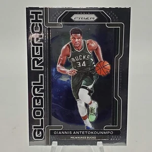 2021-22 Panini Prizm Global Reach #1 Giannis Antetokounmpo Milwaukee Bucks - Bild 1 von 2