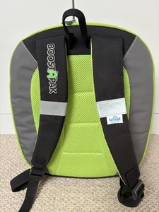Trunki Boostapak Black Green Travel Seat Backpack Rucksack Booster  - Picture 1 of 8