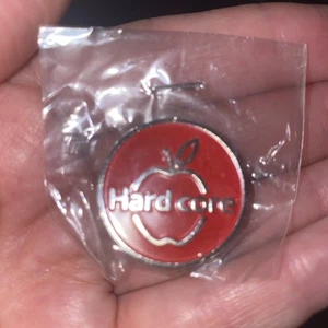 DRI - D.R.I. - Thrash Metal - Speed Metal - Hardcore Punk - Enamel Pin - Picture 1 of 2