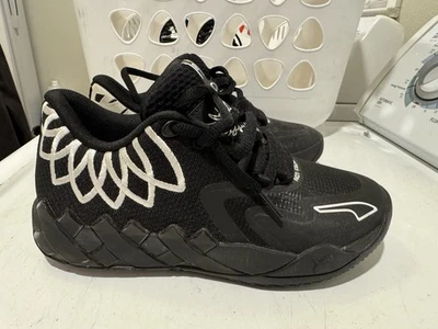 PUMA Melo MB.01 Sneakers Youth Size 5 Black LaMelo Ball - Image 1 of 4