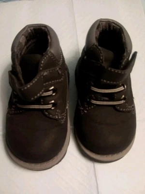 GARANIMALS МЛАДЕНЦА РАЗМЕР 4 ЛОДЫЖКИ ЧЕРНЫЙ МАЛЬЧИКОВ ЗАГРУЗКИ (EX) СЛЕГКА Б/У  - Изображение 1 из 4