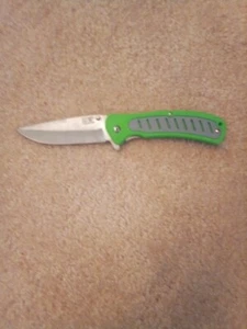 Storm Chaser III 4-1/2"Liner Lock Knife Satin Finished Blade 19216ZGR(IL) - Picture 1 of 2