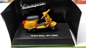 Modellino Vespa 180 (1968) - Foto 1 di 4
