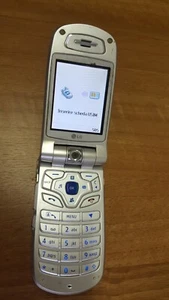 LG U8120 funzionante SOLO CON SIM 3  TRE - Foto 1 di 5