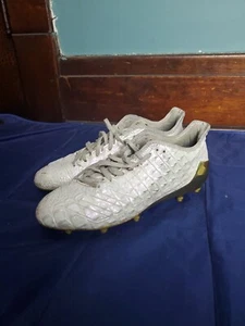 Adidas Snoop Dogg Booted And Suited Football Soccer Cleats BY3406 Men's Size 9.5 - Picture 1 of 10