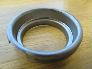 02-6027 2 1/2" FUEL TANK NECK PUSH & TURN TYPE for TRIUMPH BSA MATCHLESS - Picture 1 of 1