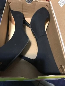 Liz Claiborne Ramona Black Peep Toe Pumps 3" Heels 9M Good Pre Owned Cond - Picture 1 of 2