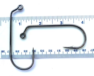 25 GT 32824 2X Strength Black Nickel 60 Degree Round Bend Jig Hooks size 8/0 - Picture 1 of 1