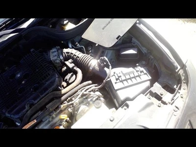 Conjunto de filtro de aire izquierdo usado se adapta a: Infiniti G35 VQ35HR 2008 a 12/09 izquierda Gr Foto 1 de 4