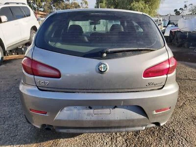 ALFA ROMEO 147 BOOTLID/TGATE HINGE HATCH(PAIR) 09/01-12/06 01 02 03 04 - image 1 of 4