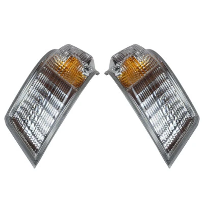 For Mitsubishi Fuso FE125 FE160 FE180 2012-2019 LH+RH Turn Signal Lamp  - Image 1 of 4