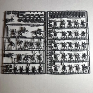 Italeri # 6023 Russian Knights XII-XIII Century Set 1/72 Scale Model Kit - Picture 1 of 5