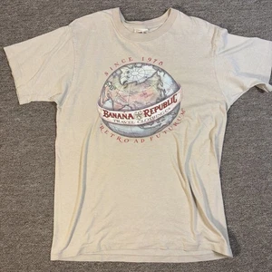 Banana Republic 1980s Men’s T-shirt Vintage Single Stitch Globe Beige Medium - Picture 1 of 5
