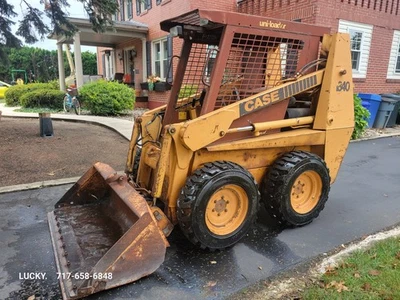 Minicargadora Case 1840 neumáticos nuevos, recién revisada Foto 1 de 4