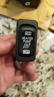 THOMAS BLUE BIRD C2 heater pump Switch Fan SCHOOL BUS 02-RT-100133. Bx117 - Image 1 of 3