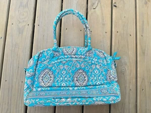 Vera Bradley Travel bag w/ Laptop Pocket and Trolly Sleeve Spring 2010 Retired - Picture 1 of 7
