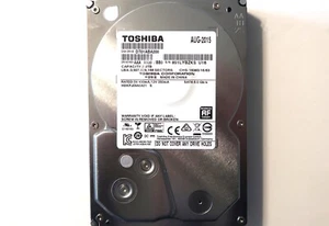 Toshiba DT01ABA200 HDKPJ09A0A01 S AAA AA00/BB0 China 3.5" 2TB Sata AUG/2015 - Picture 1 of 1