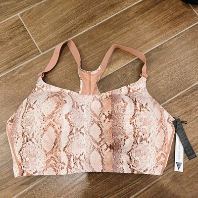 NWT Victoria's Secret Incredible Max High Impact Sports Bra, size 38DDD, Pink - Image 1 of 4