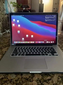 Apple MacBook Pro 15" 1TB SSD 16GB i7 3.40Ghz Retina - Quad Core Intel Core i7 - Picture 1 of 3