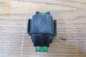 2009 VESPA PIAGGIO MP3 THREE WHEELER 400IE FUSE BOX - Picture 1 of 6