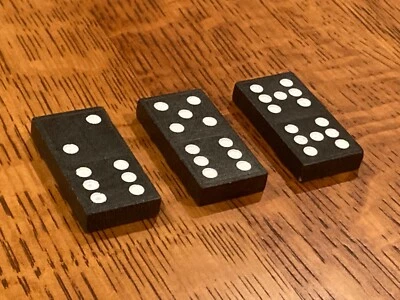 Repuesto Dominó (3 piezas) 2/6, 5/6, 7/7 Vintage Floral Desplazamiento Trasero Azulejos Foto 1 de 4