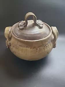 Handmade SIGNED Studio Art Pottery Stoneware Casserole w/ Lid - Picture 1 of 15