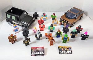 Roblox Toys Action Figures Lot Of 22 Celebrity Figure With 2 Vehicles - Picture 1 of 8