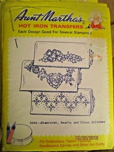 Aunt Martha's Hot Iron Transfers- Kitchen Pot Holders - Picture 1 of 1