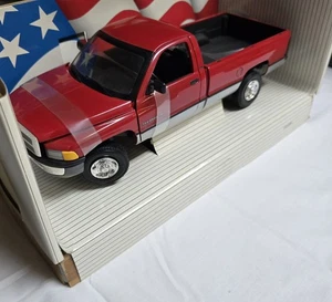 1:18 Scale Diecast Ertl American Muscle 1995 Dodge Ram 2500 SLT Pickup Truck Red - Picture 1 of 10