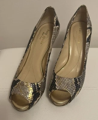 Zapatos de tacón de aguja Kate Spade New York para mujer cuero con estampado de serpiente Italia - 6,5B Foto 1 de 4