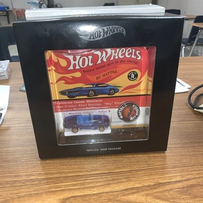 Hot Wheels Redline Club RLC Original 16 Custom '67 Firebird Blue #d 2732/6000 - Image 1 of 4