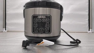 Aroma Digital Rice Cooker, 4-cup (uncooked) / 8-cup (cooked), Steamer, Grain - Picture 1 of 5