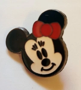 Cute Minnie Mouse Disney Trading Pin Character Collectible Free Shipping - Picture 1 of 2
