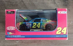 REVELL Nascar Jeff Gordon #24 DuPont 2000 Chevrolet 1/64 Diecast IN BOX - Picture 1 of 2