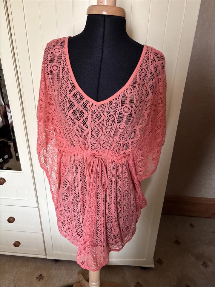 PRIMARK Ladies Short Beach Cover Up Tunic Size M Coral Pink Lace Dolman Sleeve - Image 1 of 4