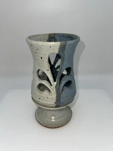 Studio Kunst Keramik Licht Kerzenhalter Fee Lampe blau creme Ausschnitte Sockel - Bild 1 von 9