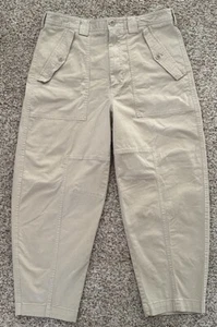 Banana Republic Damenhose 12 beige Ryan Fit Khakis vorne flach NEU - Bild 1 von 12