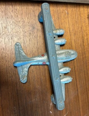 Vintage Boeing B17 Flying Fortress Wood Wall Hanging Toy Airplane Circa WW2 - Image 1 of 4