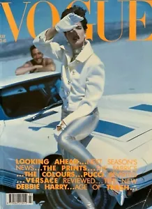 Vogue UK July 1990 Stephanie Seymour Debbie Harry Christy Turlington Versace - Bild 1 von 12