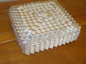Einzigartige Recycling Weiß & Silber Papier Lagenlook Deko Schmuckschatulle mit Spiegel innen - Bild 1 von 7